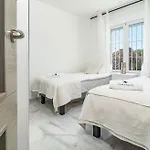 Fantastic 2 Bedroom With Sea View Marbella