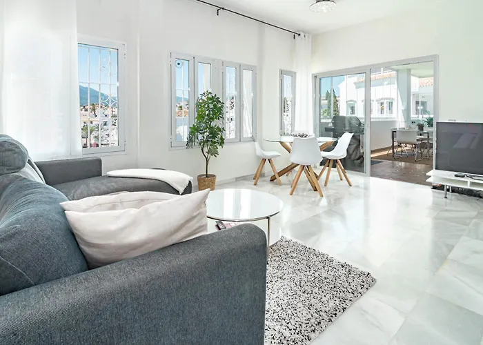 Daire Fantastic 2 Bedroom With Sea View Marbella