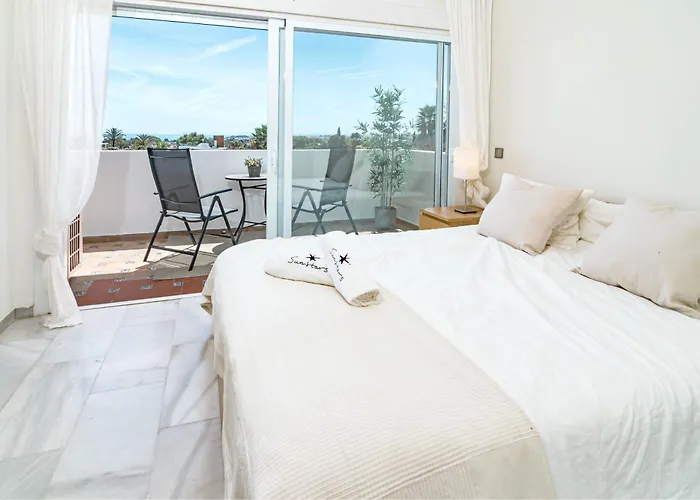 Fantastic 2 Bedroom With Sea View Daire