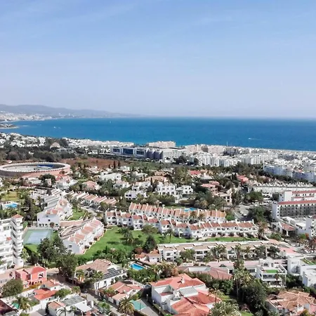 Fantastic 2 Bedroom With Sea View *