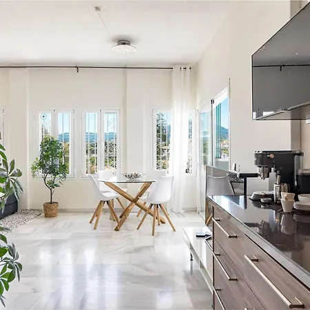 Fantastic 2 Bedroom With Sea View Marbellac