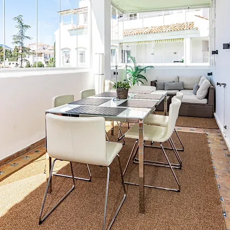 Fantastic 2 Bedroom With Sea View Appartement *