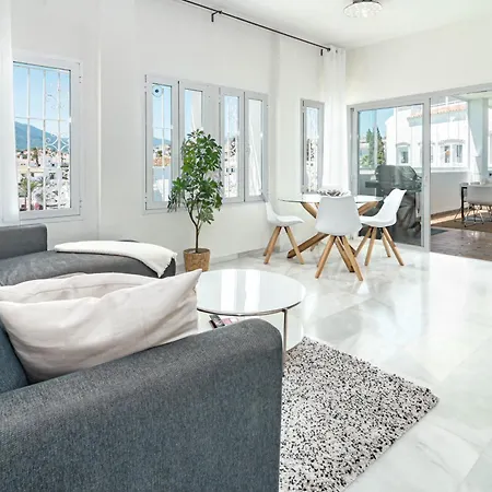 Daire Fantastic 2 Bedroom With Sea View Marbella