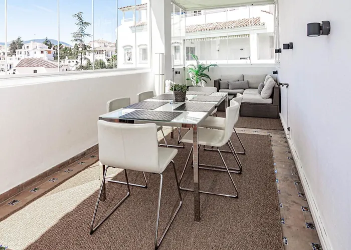 Fantastic 2 Bedroom With Sea View * Marbella