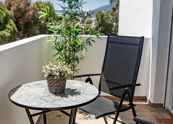 Apartment Fantastic 2 Bedroom With Sea View Marbella